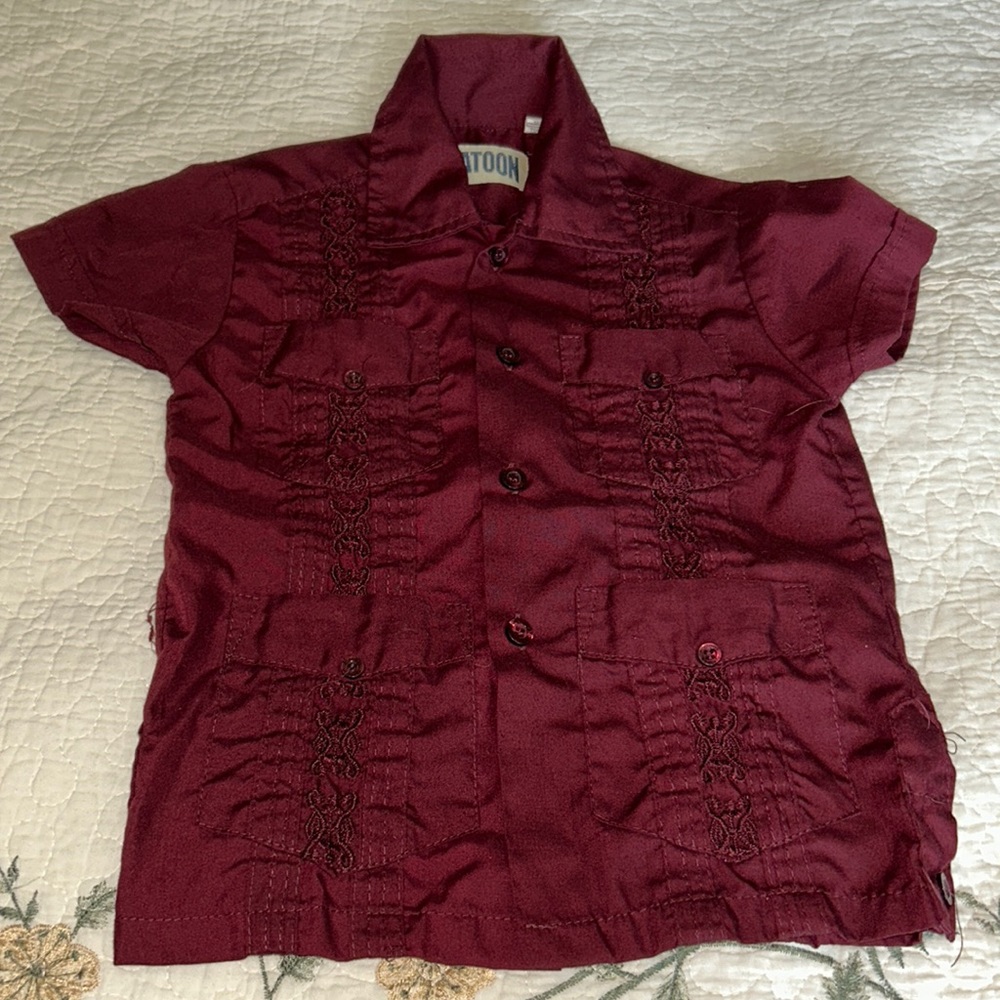 Bundle of Guayaberas size 2